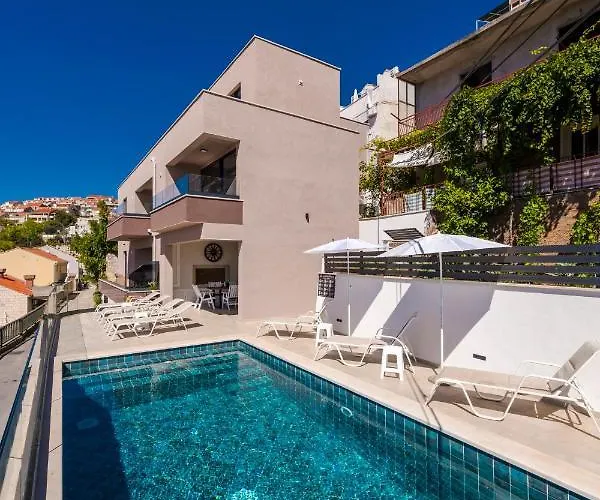 Apartament Makris No1