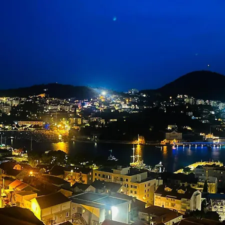 Makris No1 Apartment