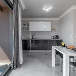 Makris No1 *