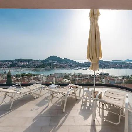 Makris No1 Apartment *