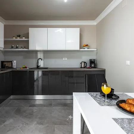 Makris No1 Ντουμπρόβνικ