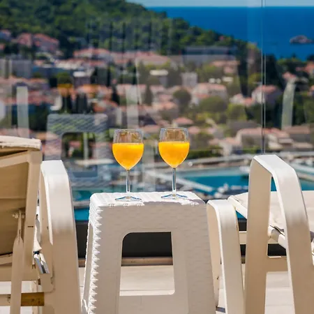 Makris No1 * Ντουμπρόβνικ