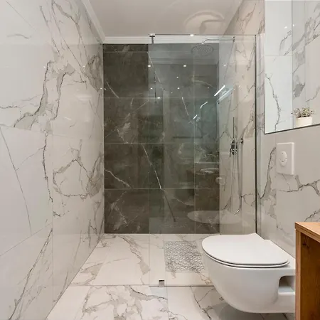 Makris No1 Дубровник